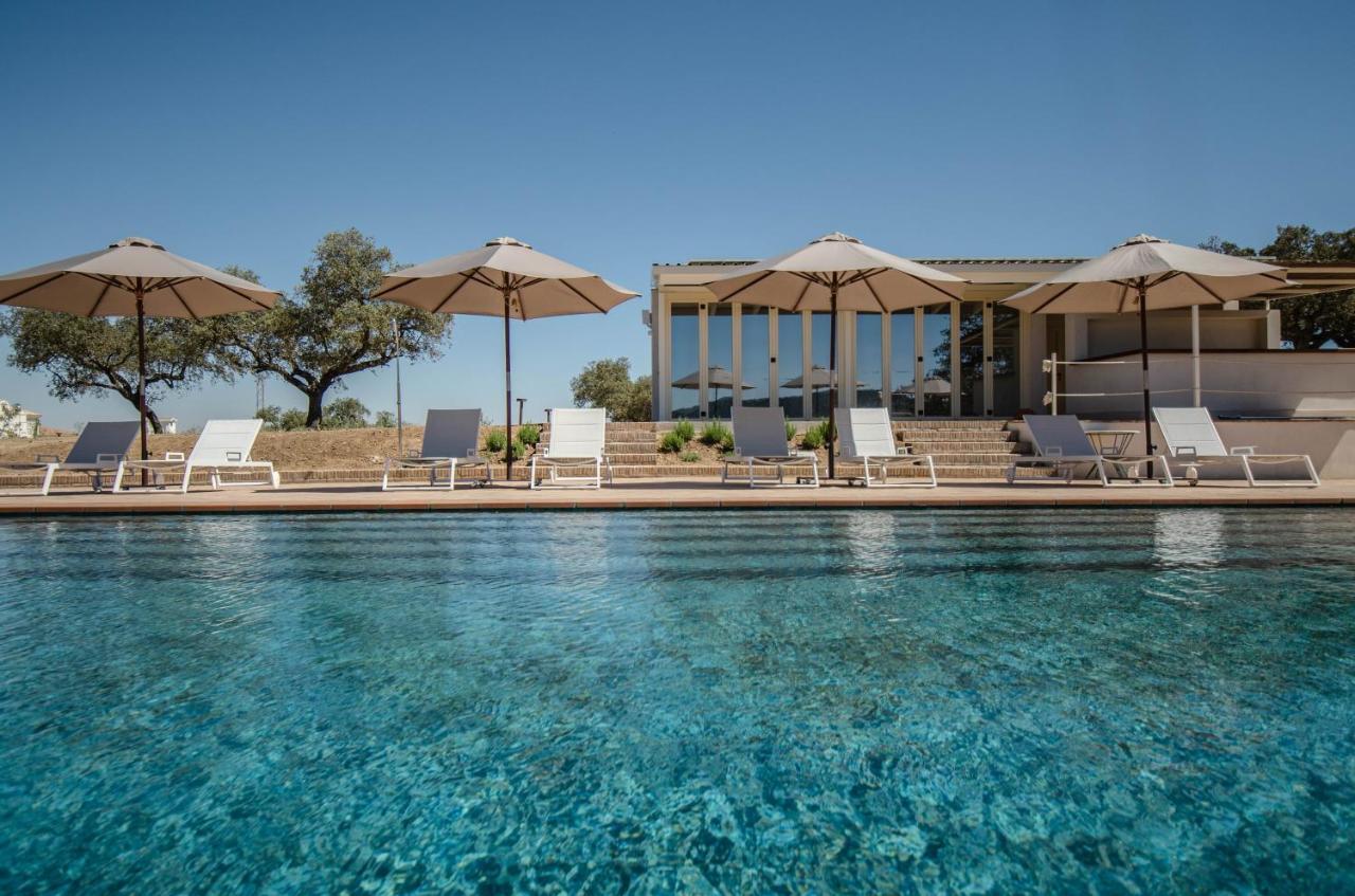 La Dehesa De Don Pedro Hotell Monesterio Exteriör bild